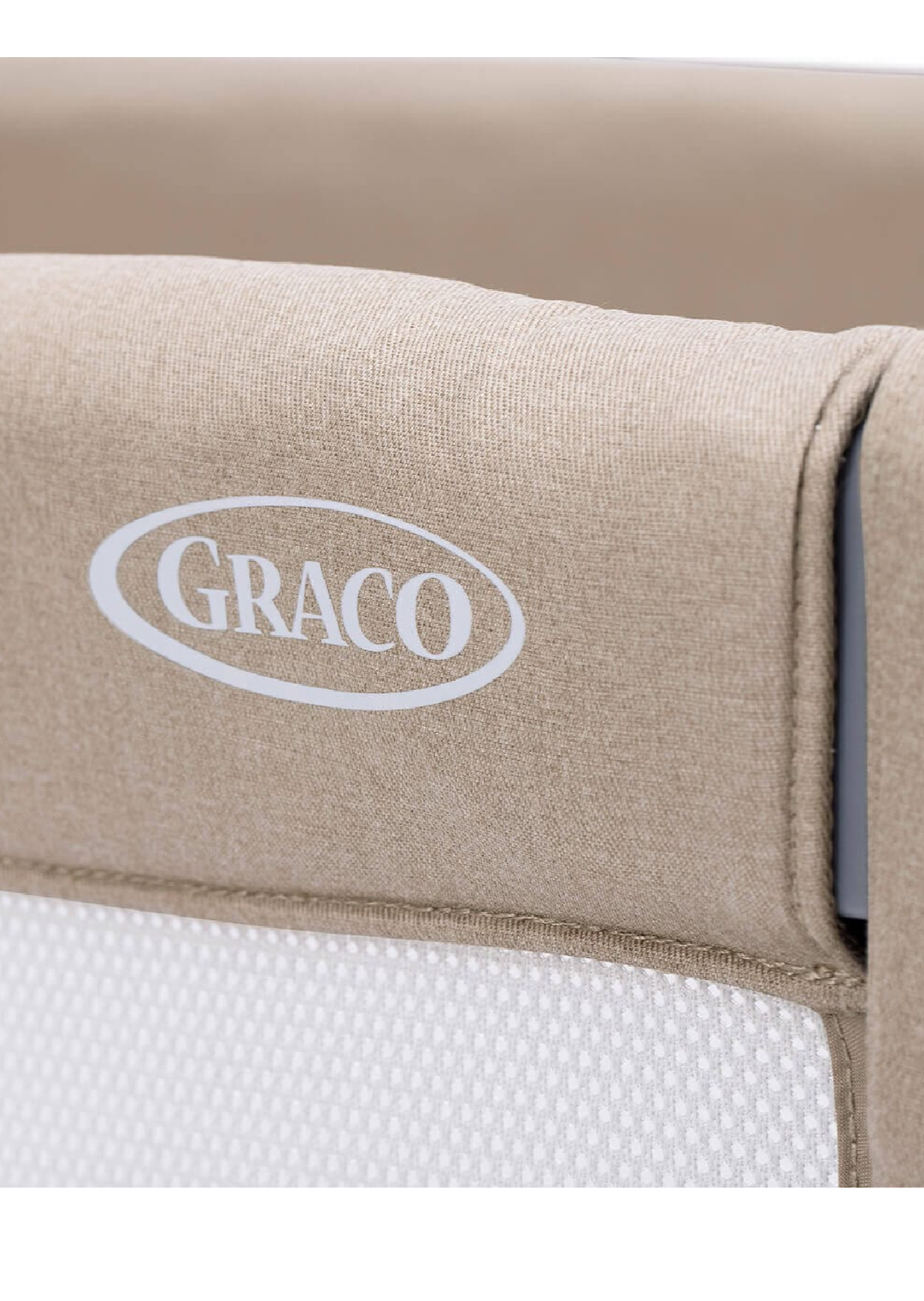 Graco Sweet 2 Sleep Bedside Crib Oatmeal