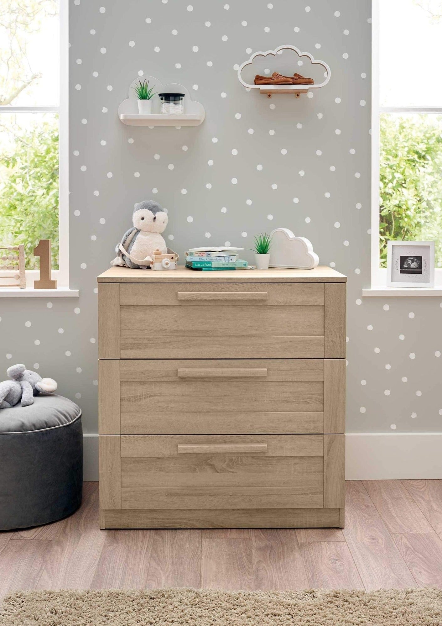Mamas and Papas Atlas 3 piece set, Cotbed, Dresser and Wardrobe Light Oak