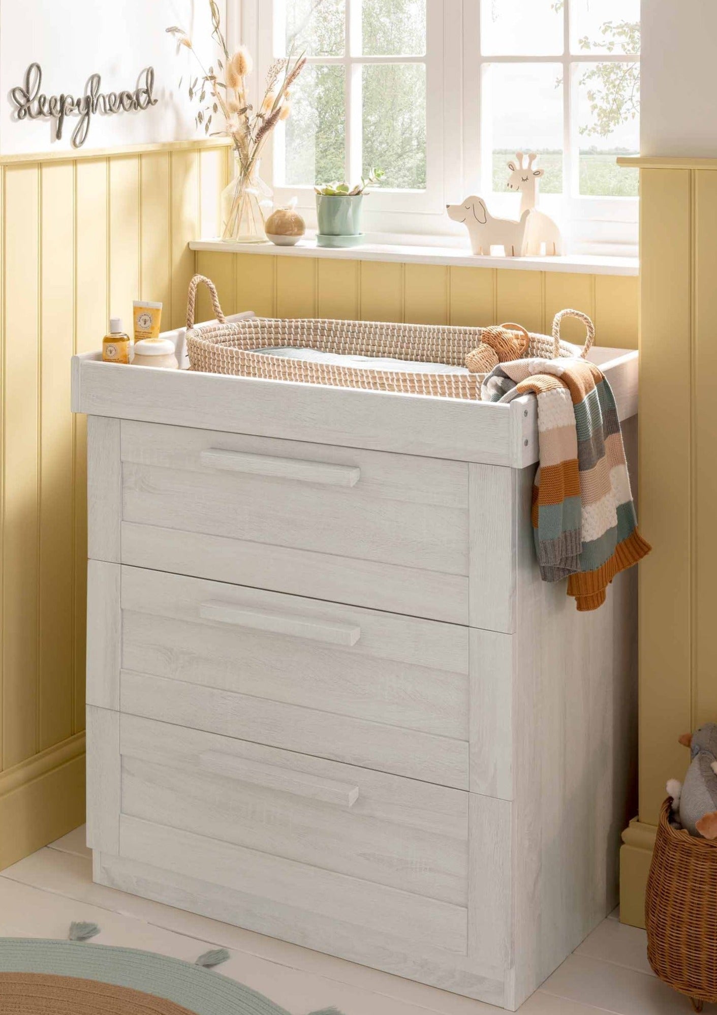 Mamas and Papas Atlas Cotbed and Dresser Nimbus White