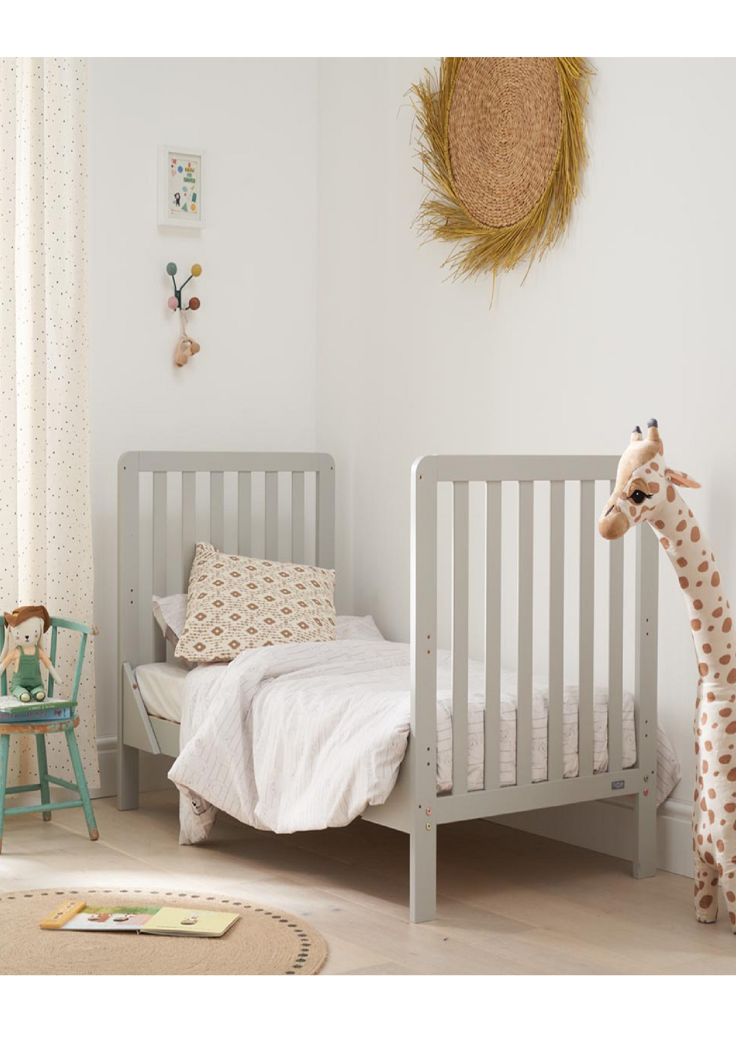 Tutti Bambini Malmo Cot Bed with Cot Top Changer & Mattress