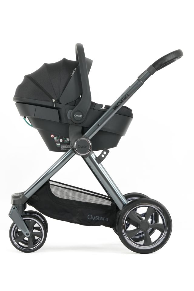 Oyster 4 Carbonite Travel System Essential Bundle
