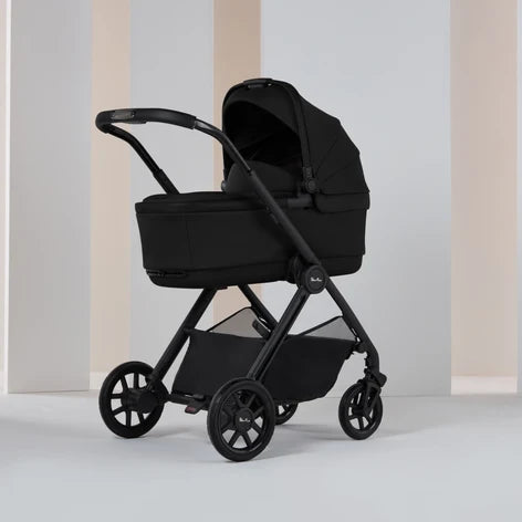 Silver Cross Reef 2 Ultimate 360 11 Piece Infant Carrier Bundle - Space