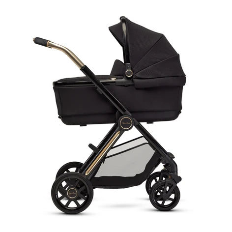 Silver Cross Reef 2 SPECIAL EDITION Espresso Travel System Ultimate 360 Iconic Black Infant Carrier Bundle
