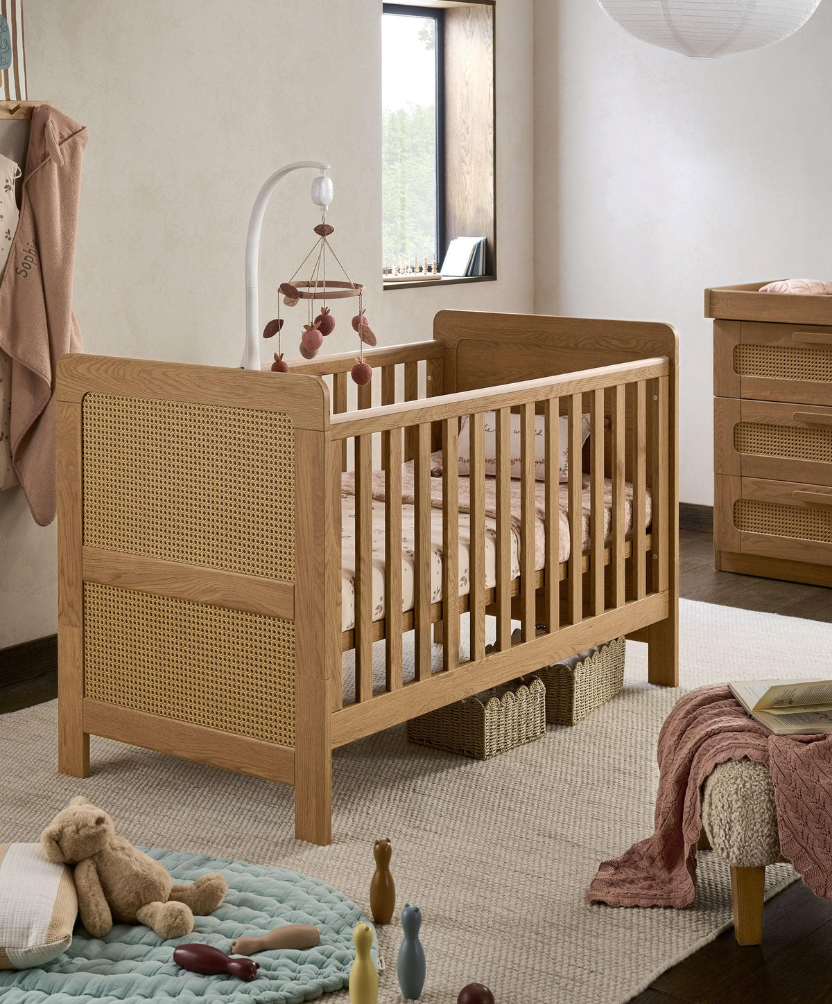 Mamas and Papas Esna Cotbed, Dresser and Wardrobe