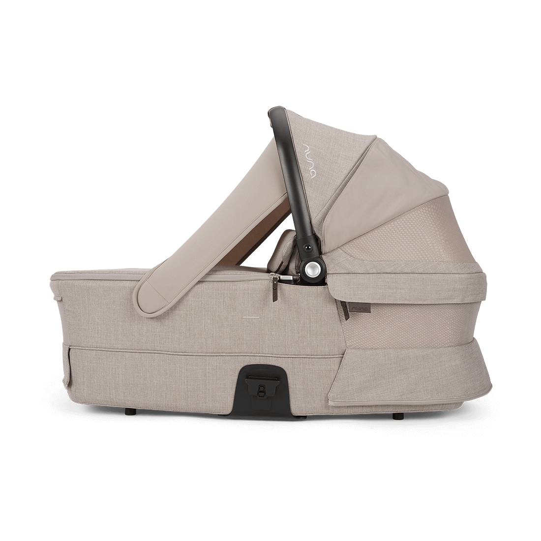 Nuna Mixx Next with Arra Flex and Curv Base