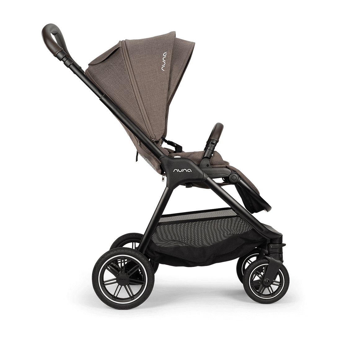 Nuna Triv Next Bundle with Arra Flex and Base Curv