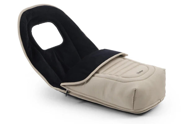 Oyster 4 Buttermilk Travel System Luxury Bundle